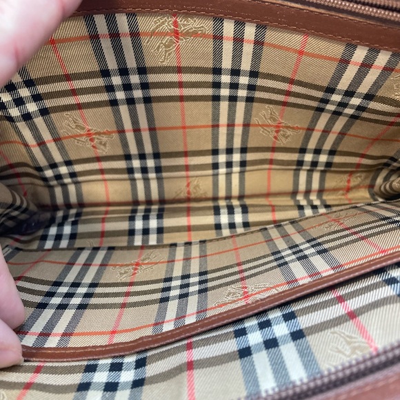 VINTAGE BURBERRY CLUTCH/pouch
